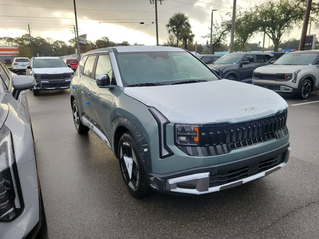 New 2027 Kia Seltos S FWD image 5