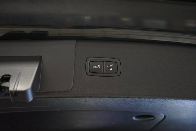 Used 2020 Porsche Cayenne image 53