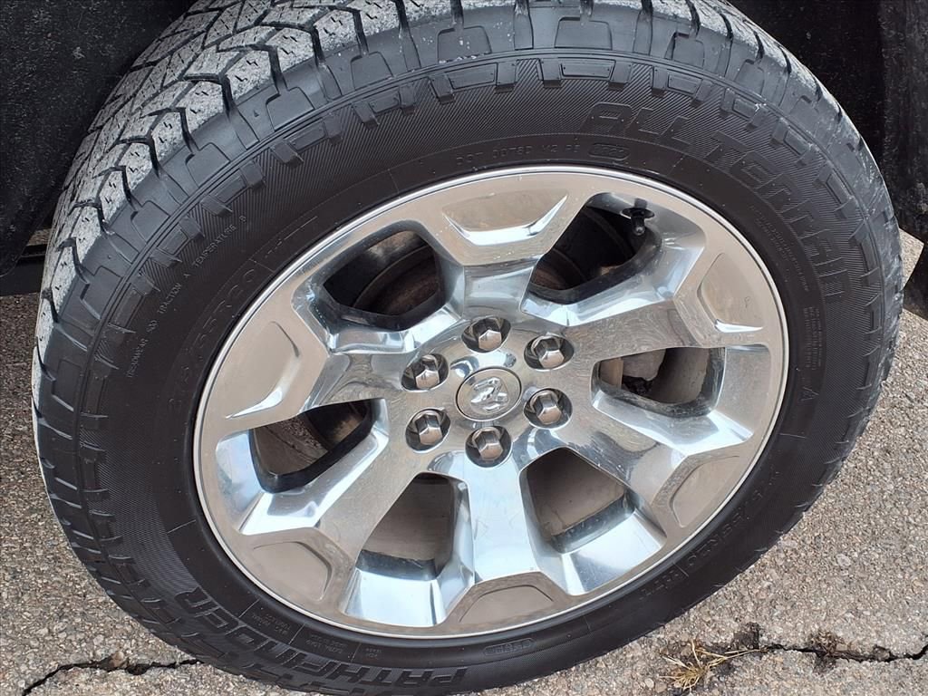 Used 2021 RAM 1500 Big Horn image 9