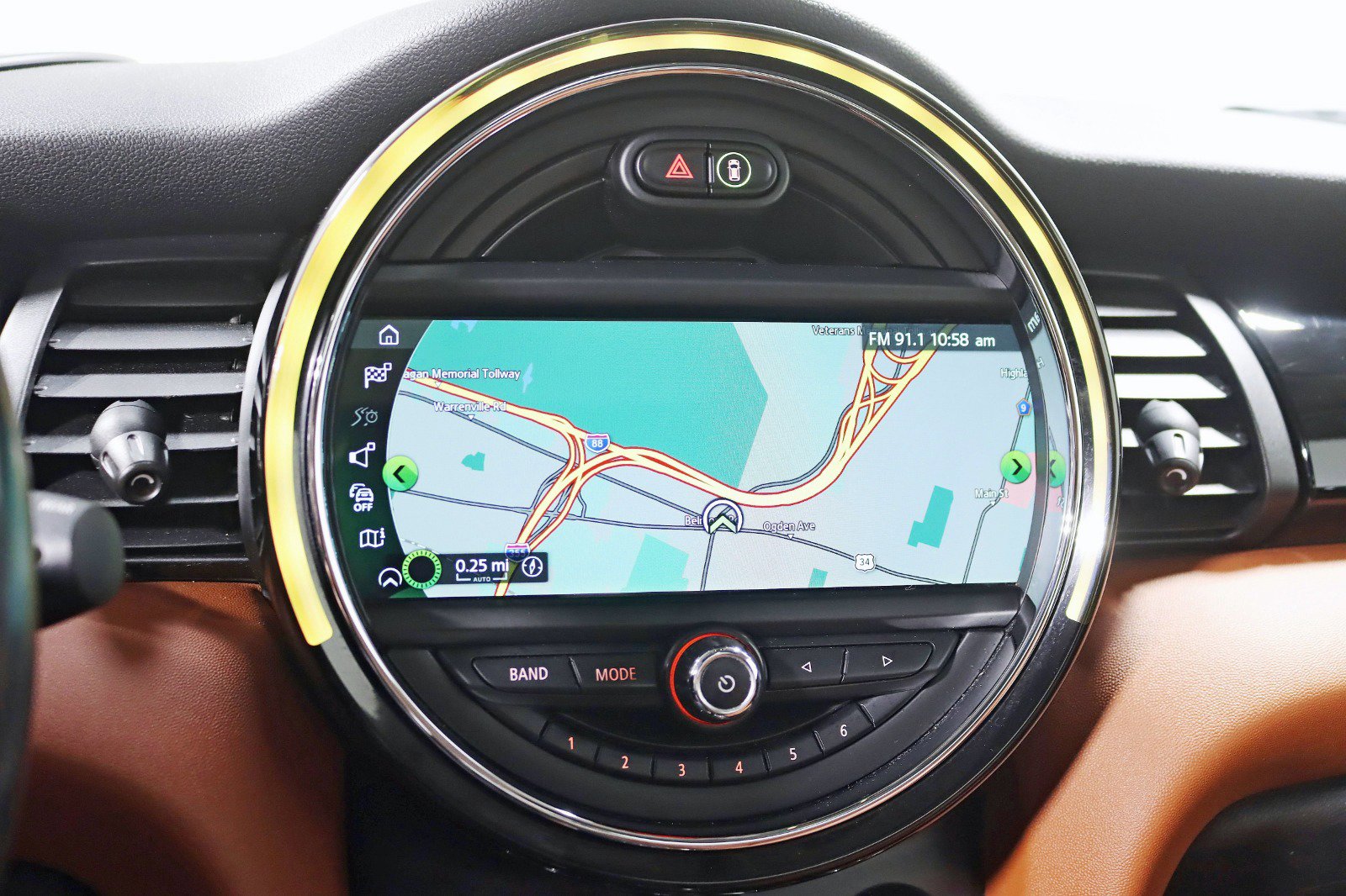 Used 2019 MINI Cooper S w/ Driver Assistance Package image 18