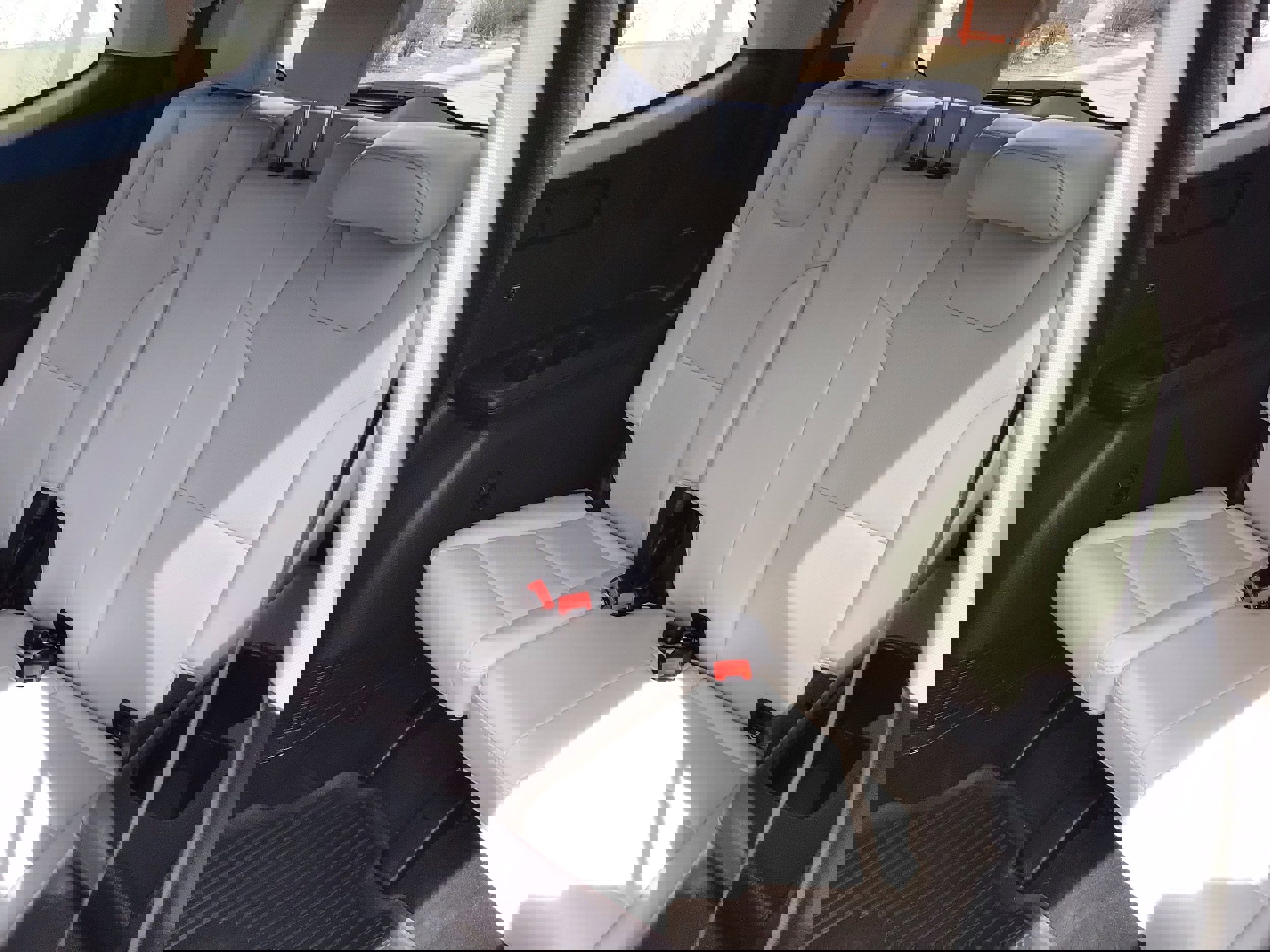 Used 2020 Kia Telluride SX w/ Towing Package image 12