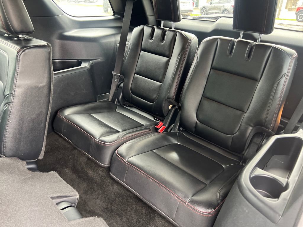 Used 2016 Ford Explorer Sport w/ Equipment Group 401A AWD/4WD image 12