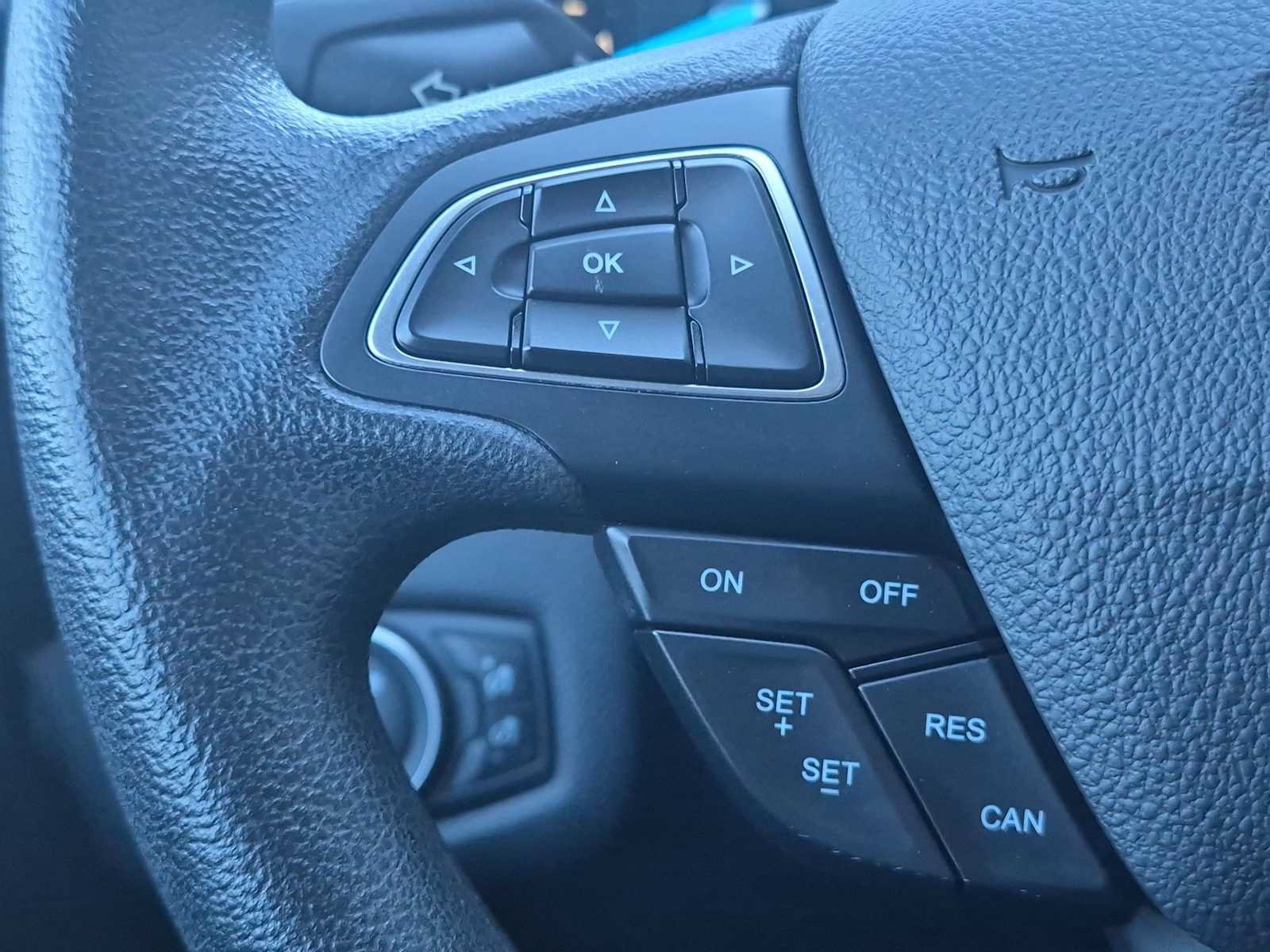 Used 2019 Ford Escape SE FWD image 23