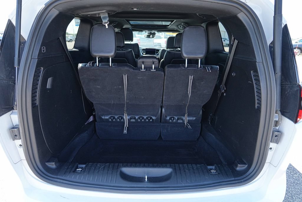 Used 2025 Chrysler Pacifica Limited FWD image 15