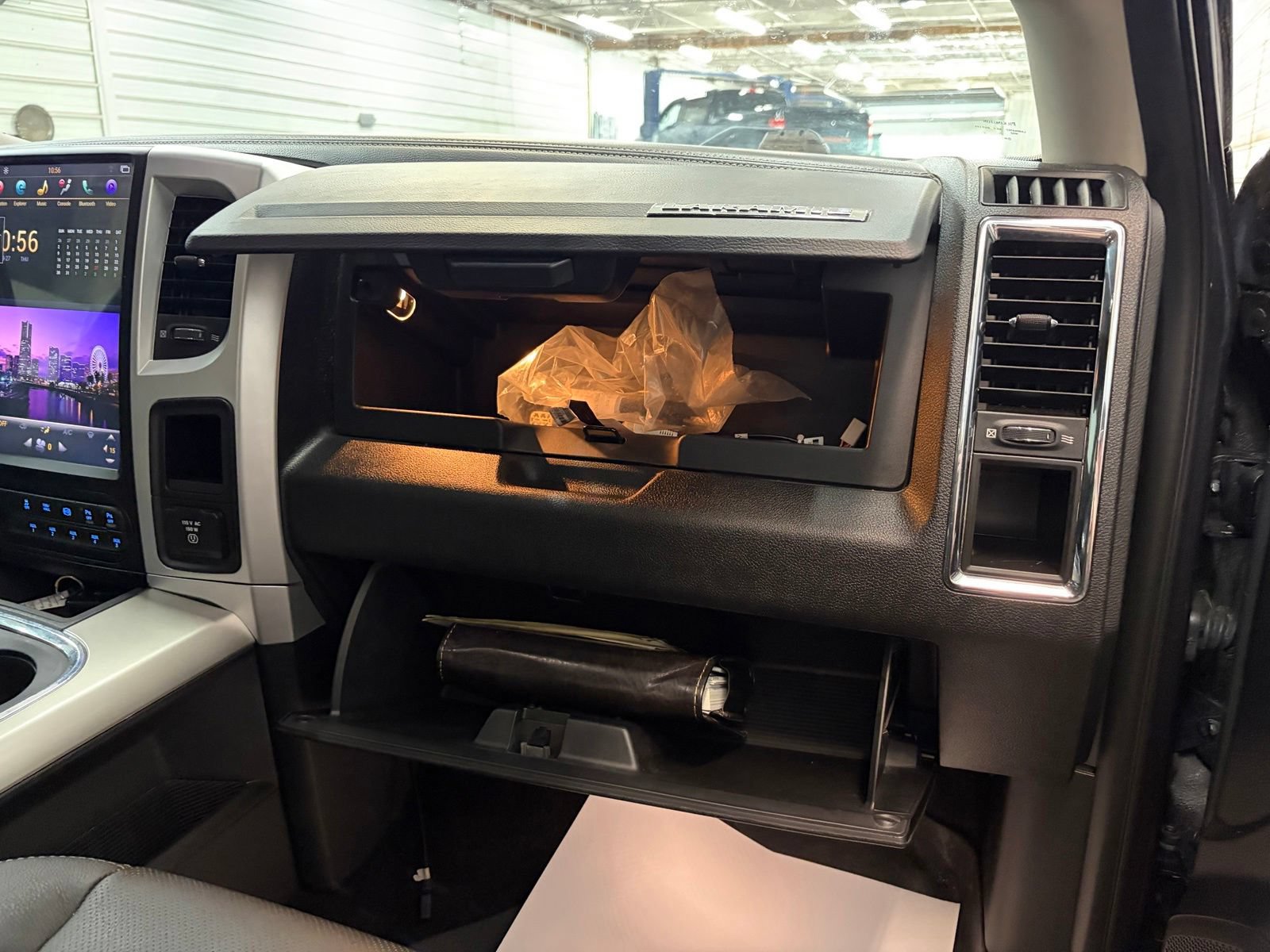 Used 2017 RAM 3500 Laramie AWD/4WD image 30