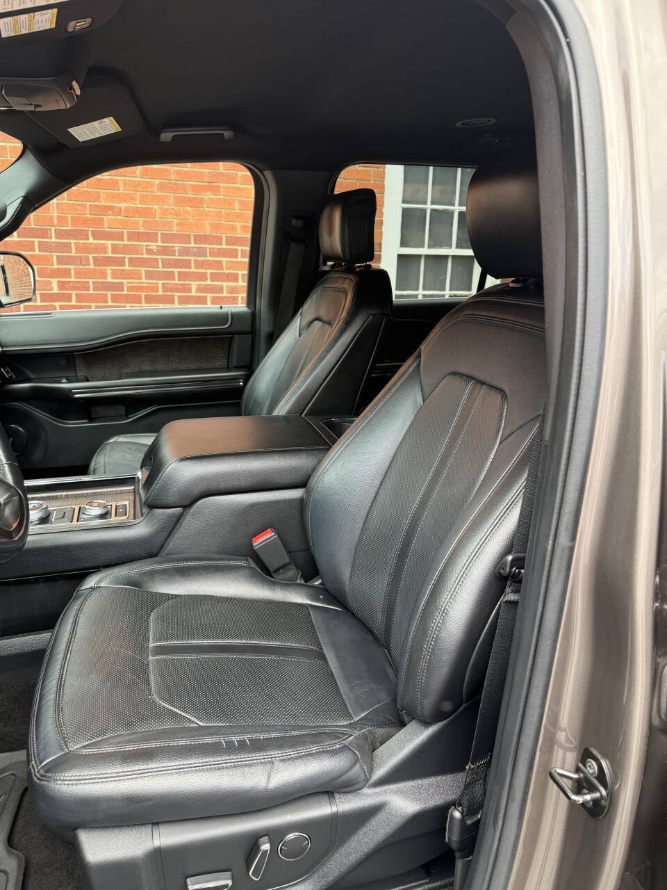 Used 2018 Ford Expedition Max Limited w/ Driver Assistance Package AWD/4WD image 5
