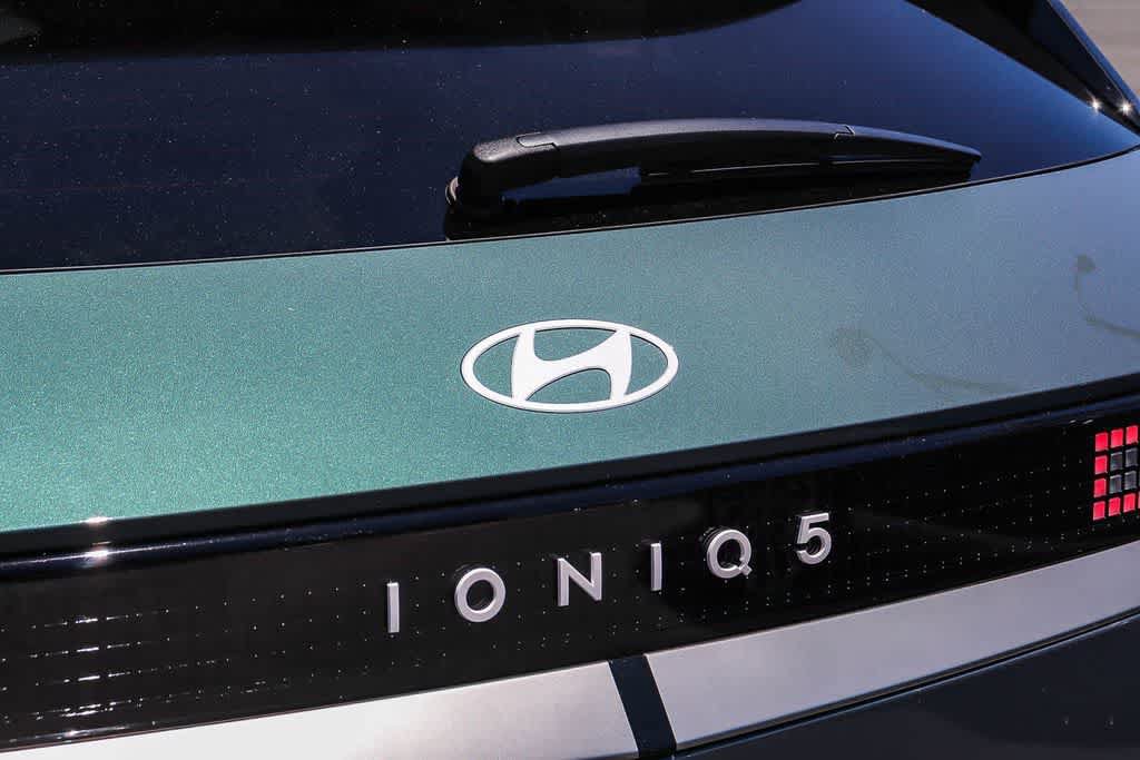 New 2026 Hyundai Ioniq 5 SE RWD image 10