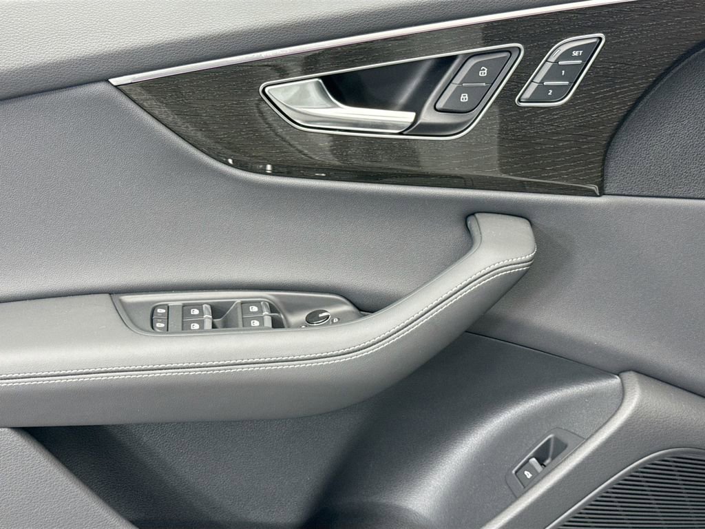 New 2026 Audi Q8 Premium Plus image 22