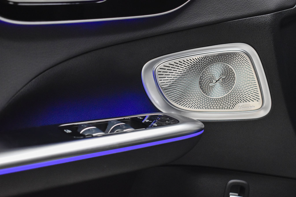 Certified 2026 Mercedes-Benz C 300 4MATIC Sedan image 18