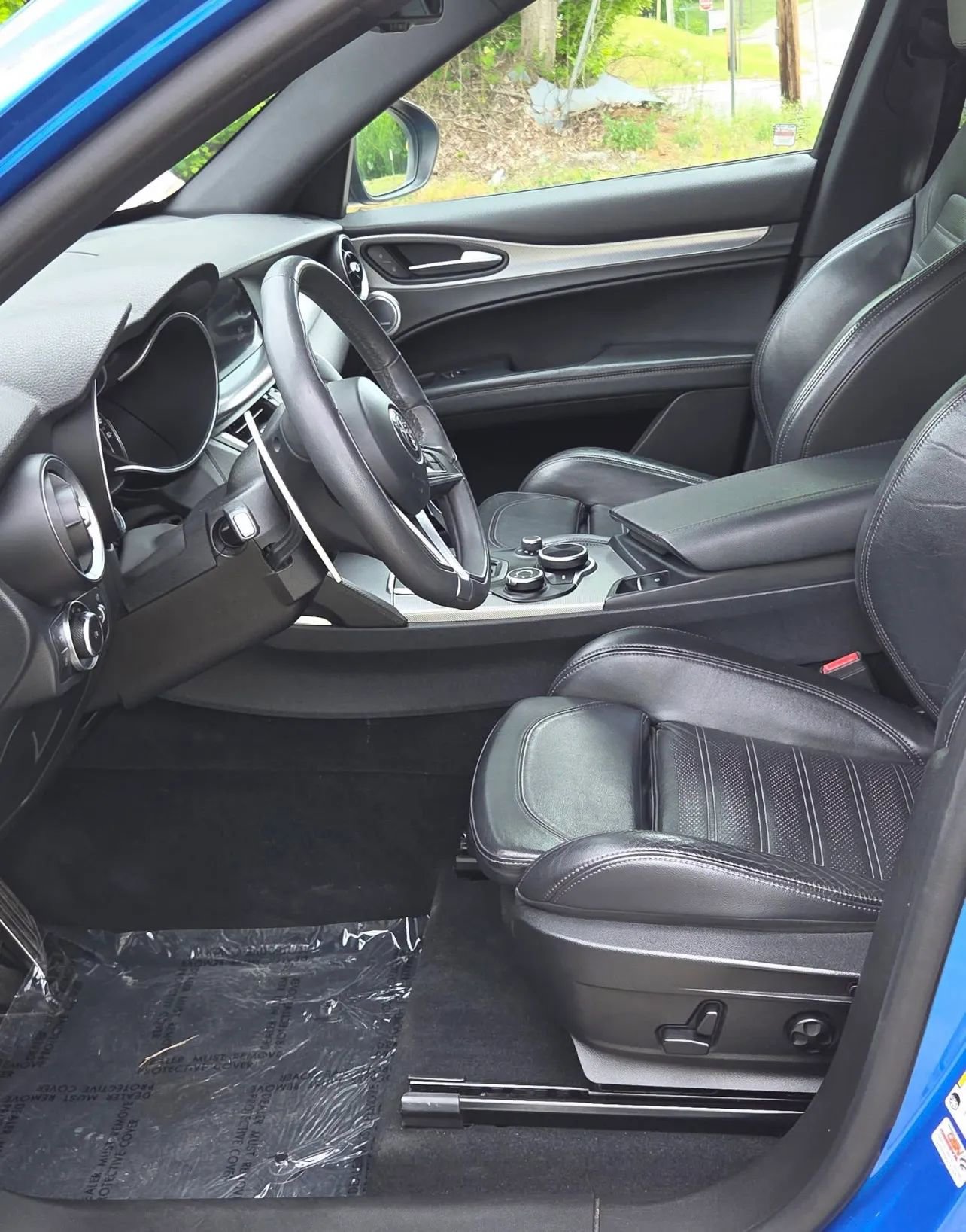 Used 2018 Alfa Romeo Stelvio Ti Sport AWD/4WD image 9