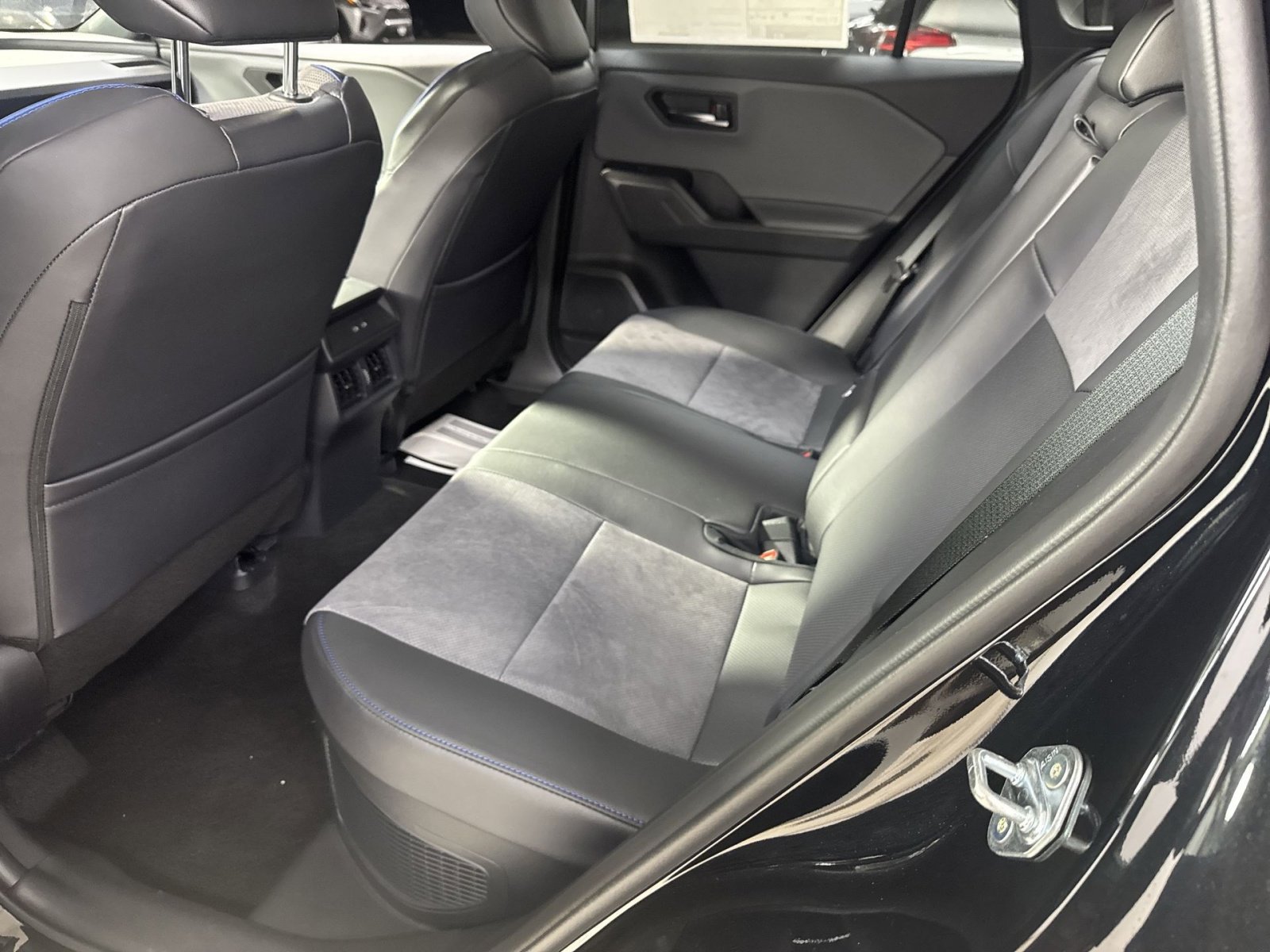 New 2026 Toyota RAV4 XSE AWD/4WD image 33