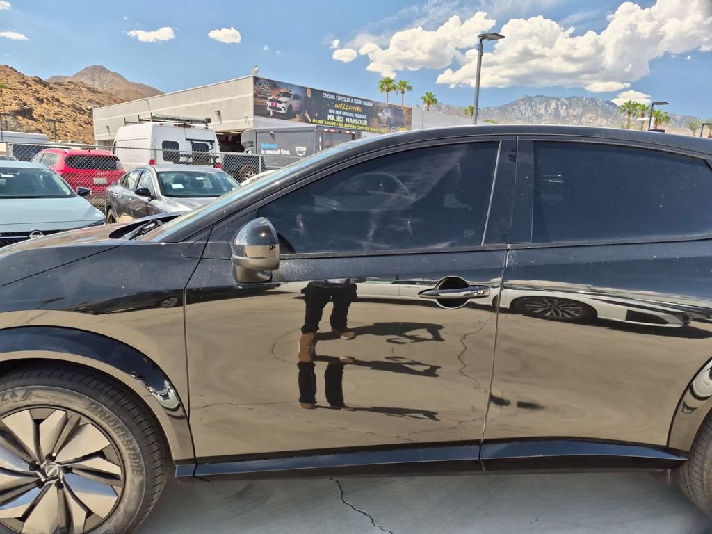 Used 2024 Nissan Ariya AWD image 31