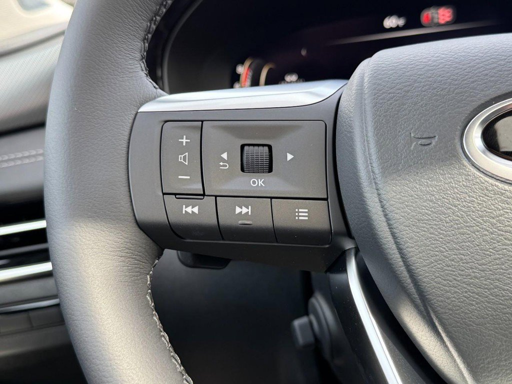 New 2026 INFINITI QX60 Luxe w/ Cargo Package image 11