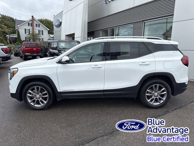 Used 2023 GMC Terrain SLT image 9