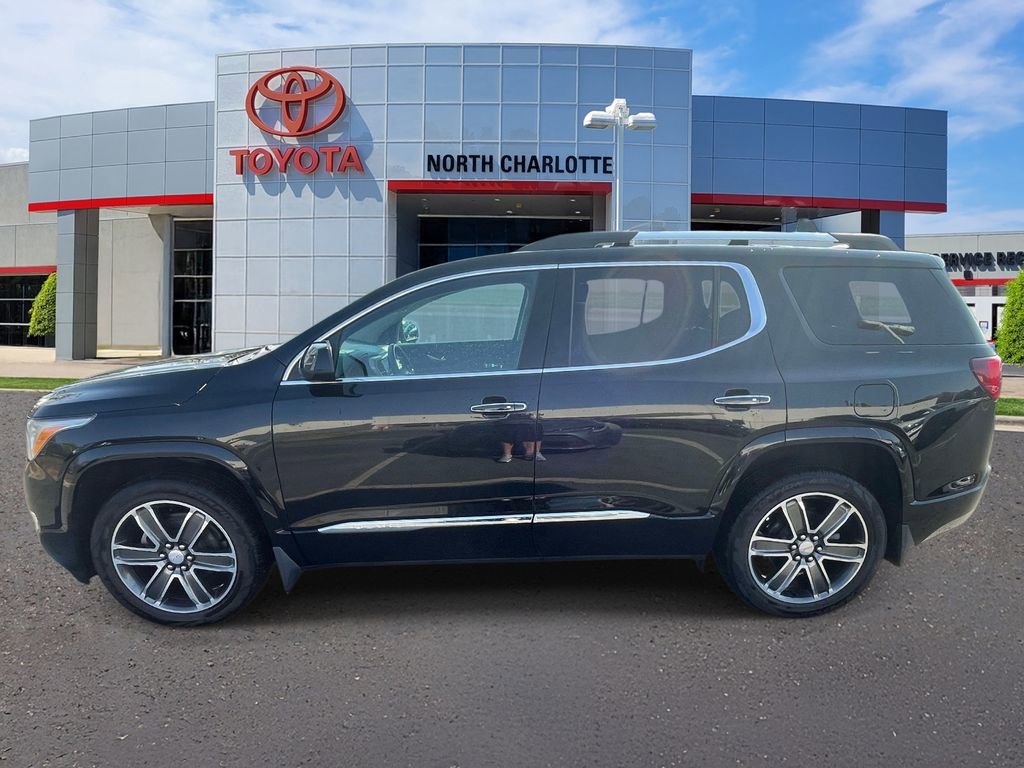 Used 2018 GMC Acadia Denali w/ Technology Package image 6