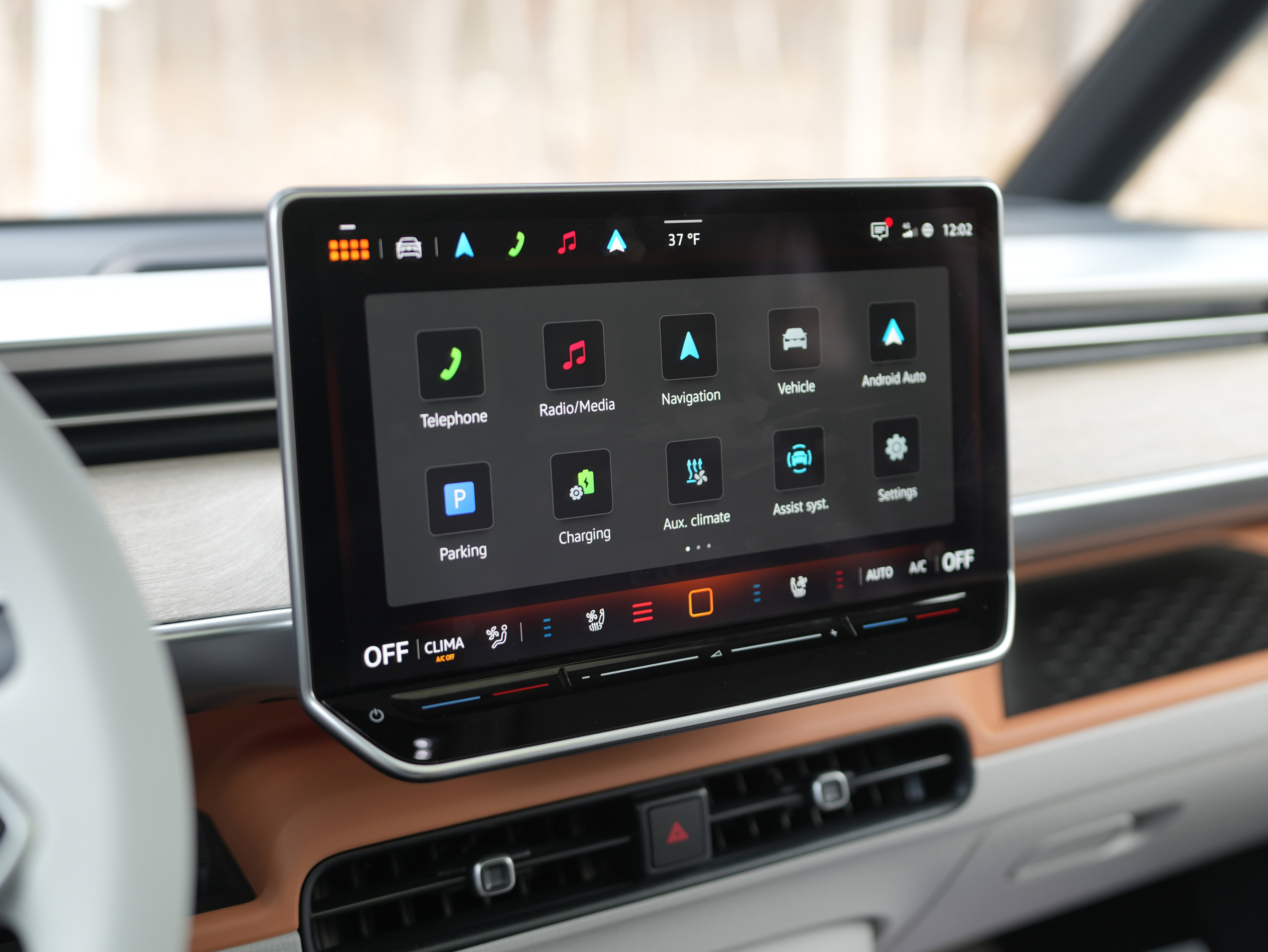 New 2025 Volkswagen ID. Buzz Pro S Plus image 18