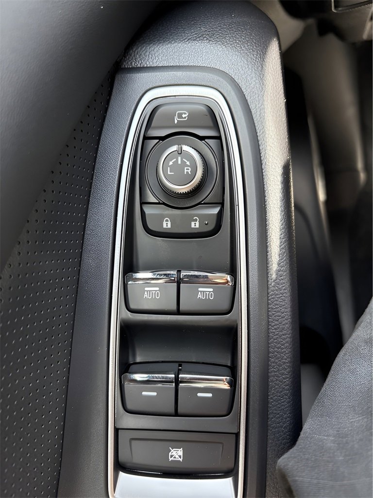 New 2025 Subaru Ascent Limited image 24