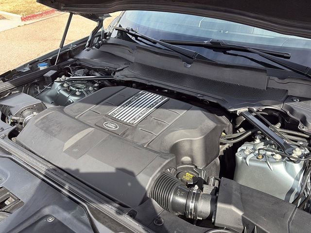 Used 2017 Land Rover Discovery HSE image 5