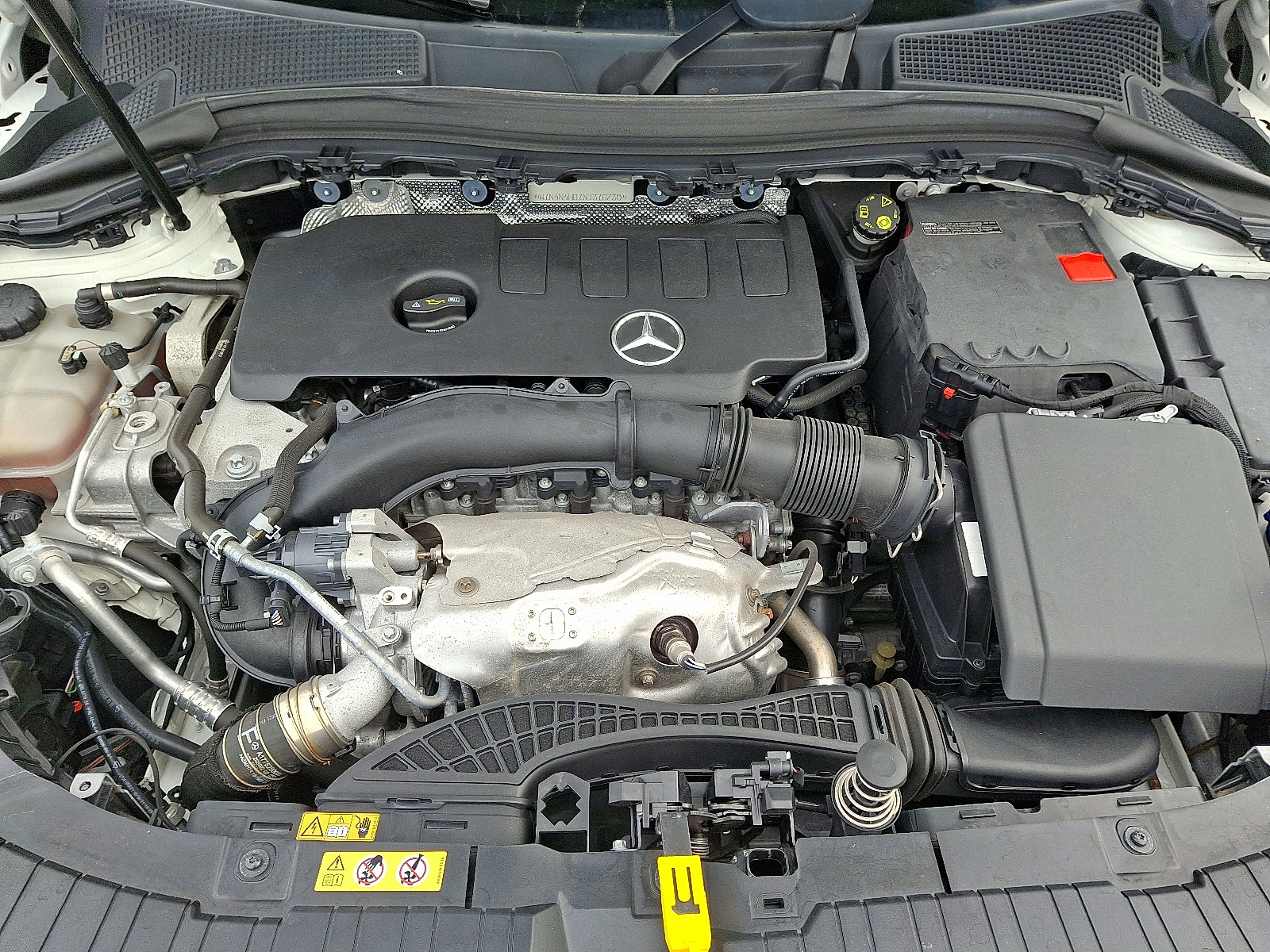 Used 2022 Mercedes-Benz GLA 250 4MATIC image 28