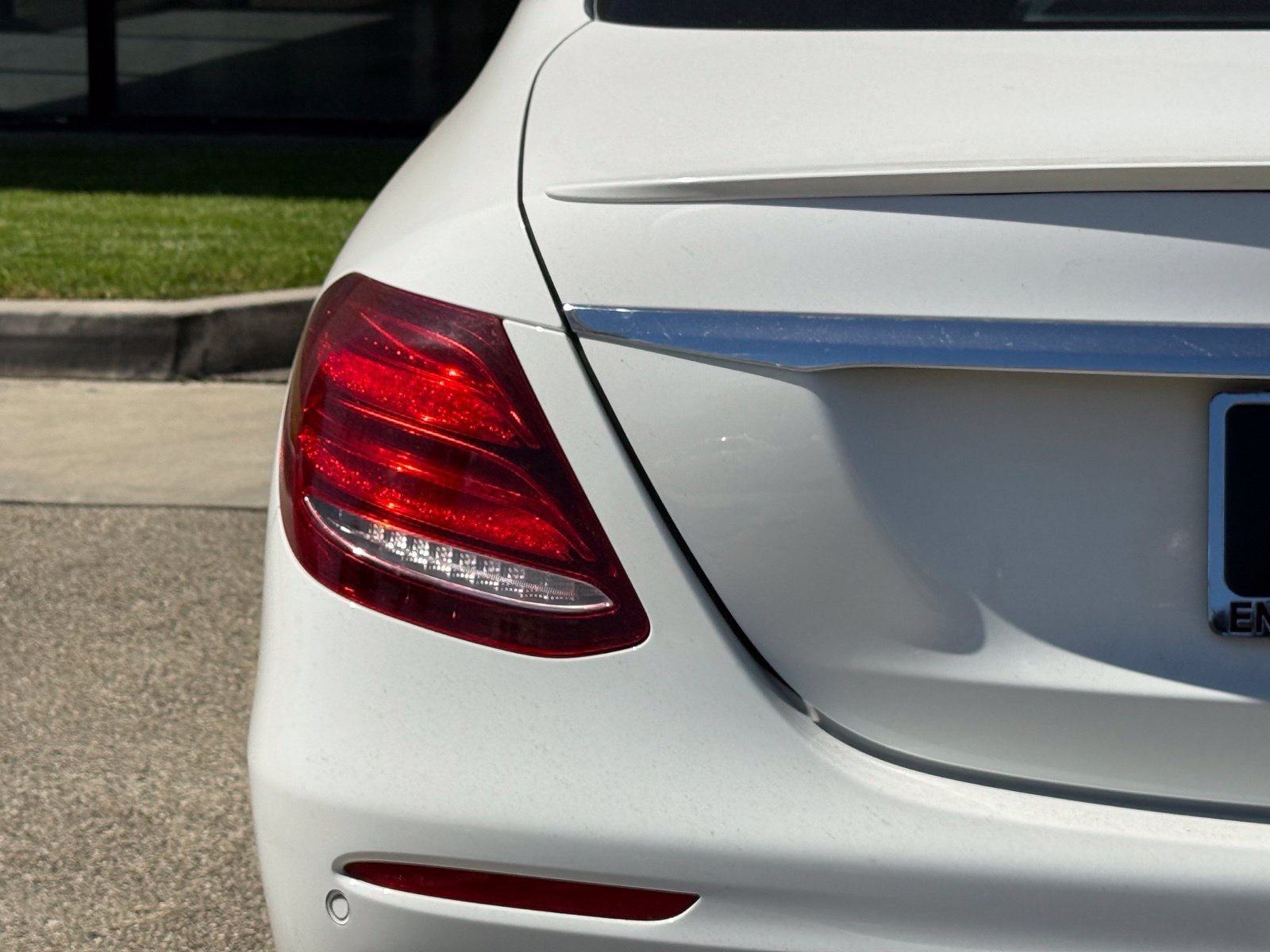 Used 2020 Mercedes-Benz E 350 Sedan image 11