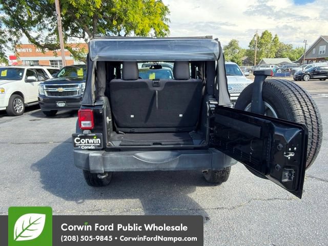Used 2018 Jeep Wrangler Sport AWD/4WD image 27