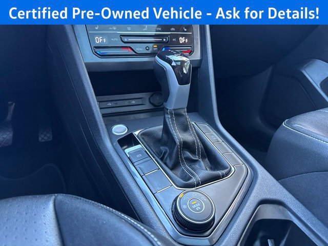 Used 2023 Volkswagen Tiguan SE w/ Panoramic Sunroof Package AWD/4WD image 13