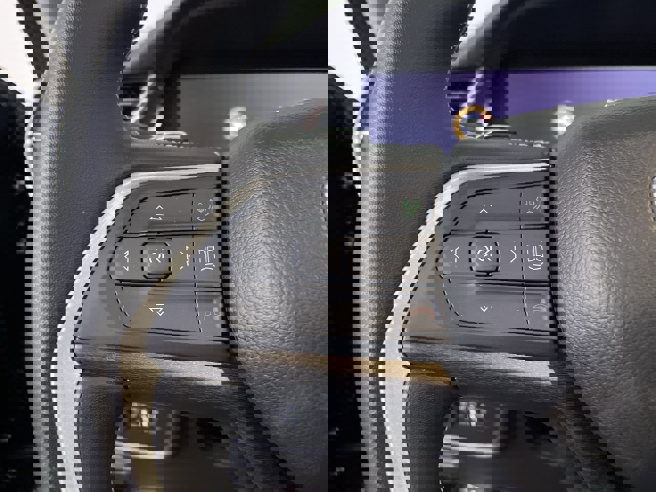 Used 2022 Jeep Grand Cherokee L Limited image 28