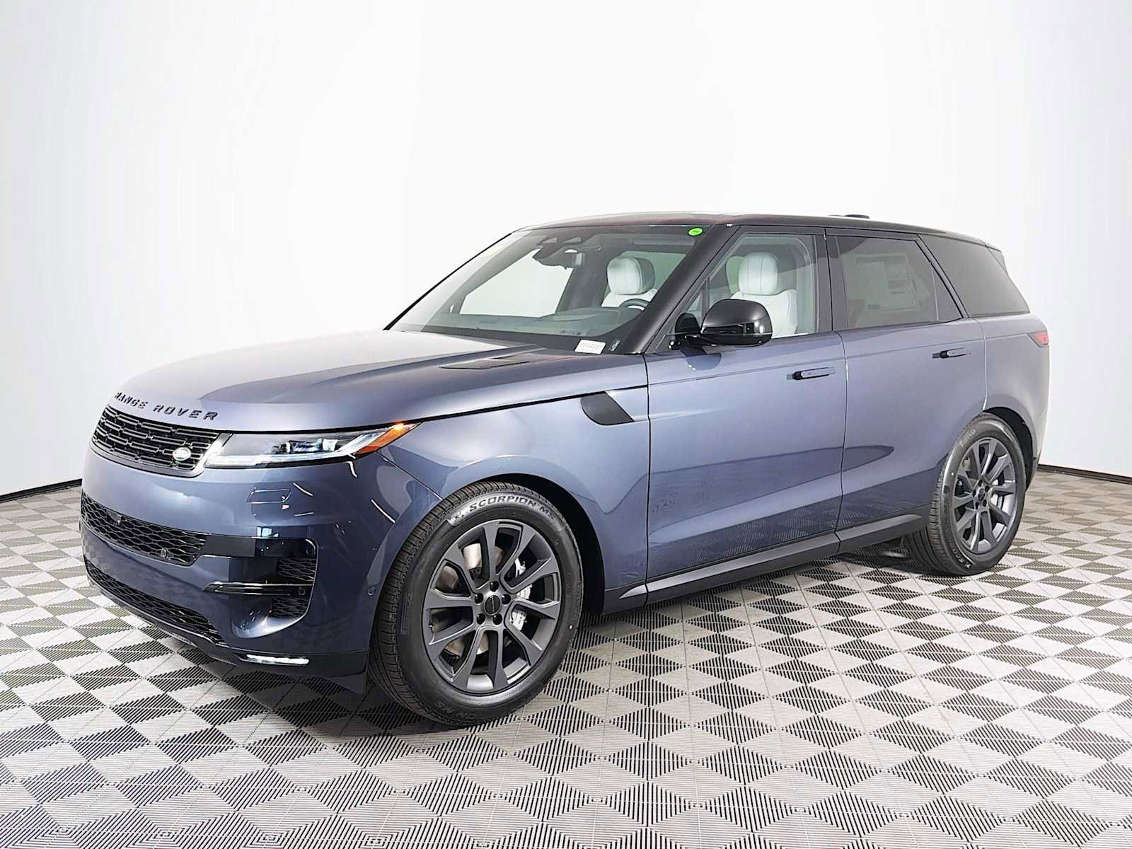 New 2026 Land Rover Range Rover Sport SE