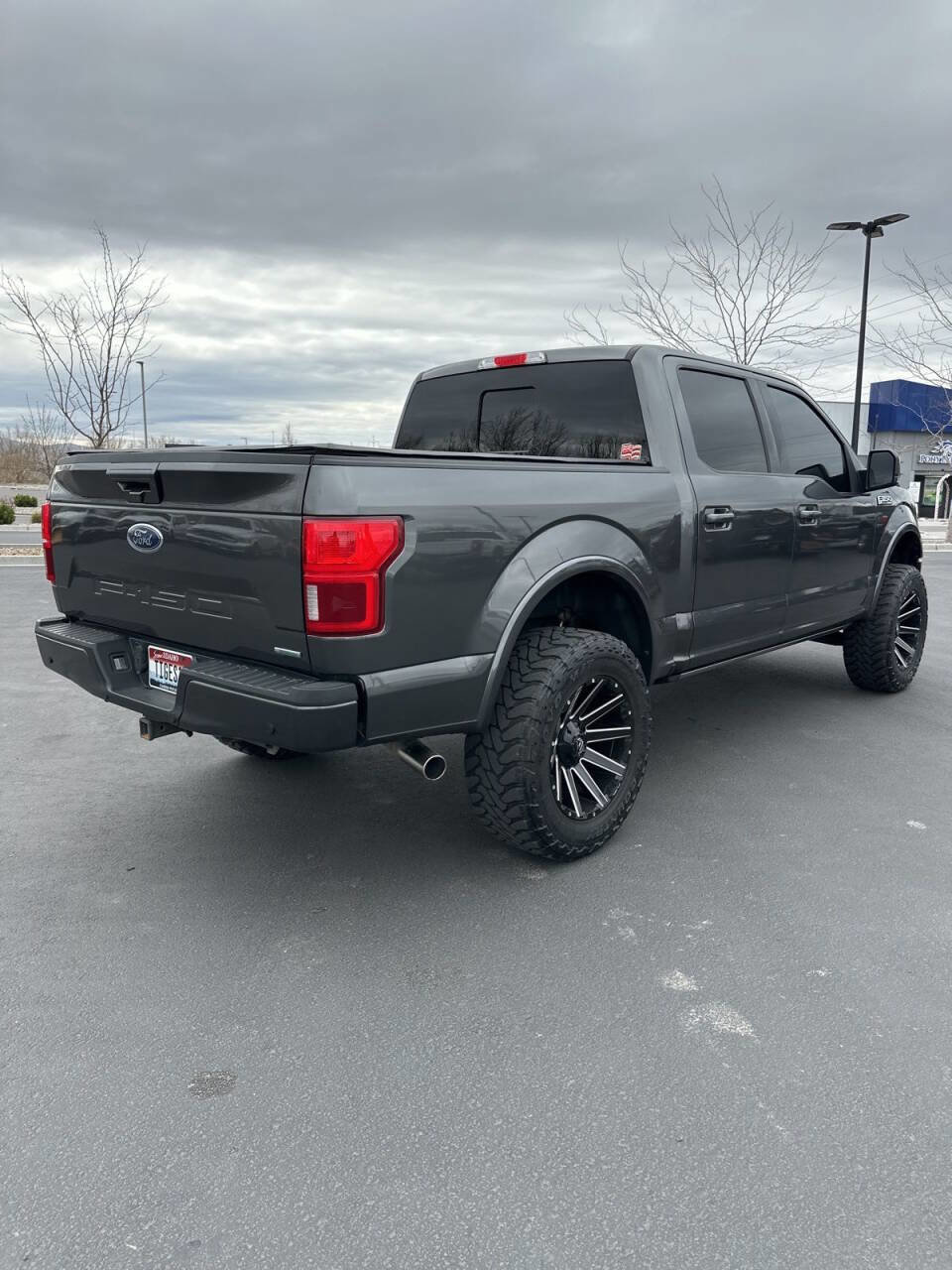 Used 2018 Ford F150 Lariat w/ Equipment Group 502A Luxury image 5