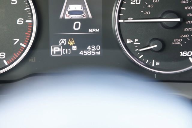 Certified 2025 Subaru Crosstrek 2.0i Premium image 31