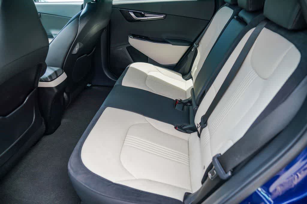 Certified 2023 Kia EV6 GT-Line w/ GT-Line White Seat Package AWD/4WD image 17