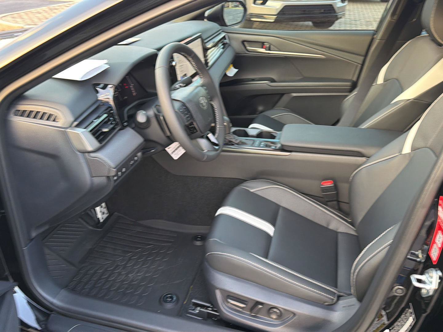 New 2026 Toyota Camry SE w/ Multimedia Upgrade Package FWD image 10