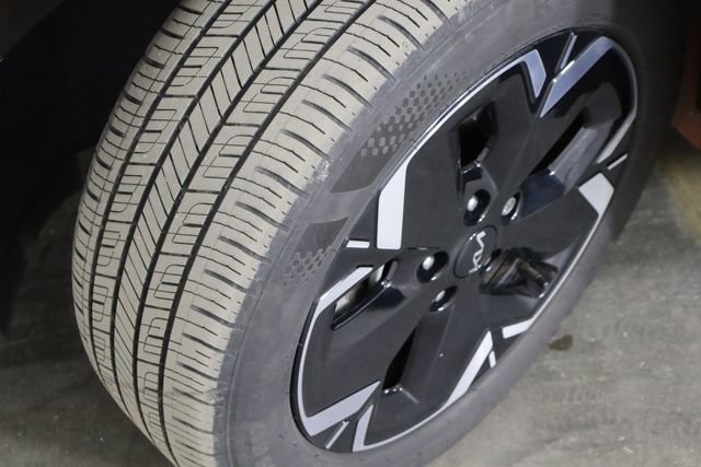Used 2023 Kia Niro Wind w/ Wind Preserve Package FWD image 40