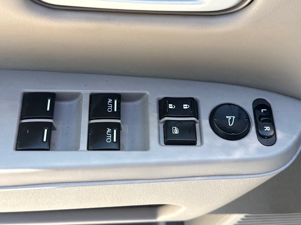 Used 2011 Honda Pilot EX-L image 14
