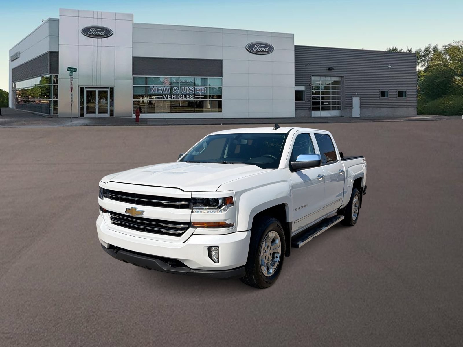 Used 2018 Chevrolet Silverado 1500 LT w/ All Star Edition AWD/4WD image 4
