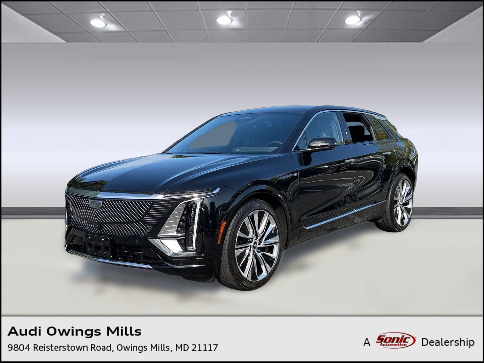 Used 2023 Cadillac Lyriq 2WD image 1