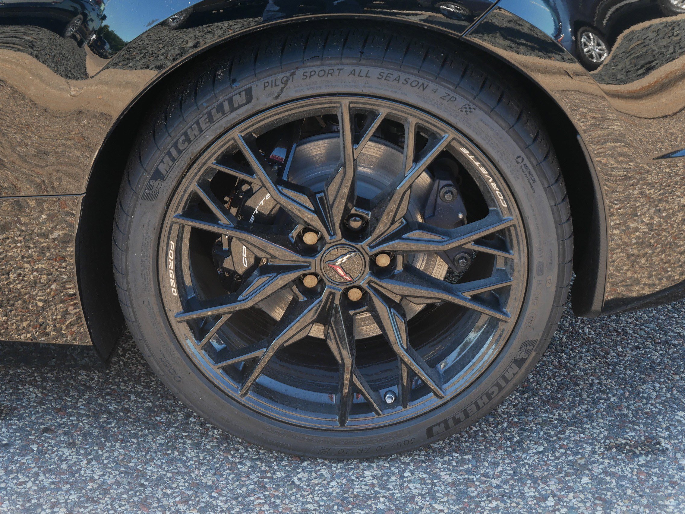 New 2026 Chevrolet Corvette Stingray Preferred Cpe w/ Stealth Interior Trim Package image 3