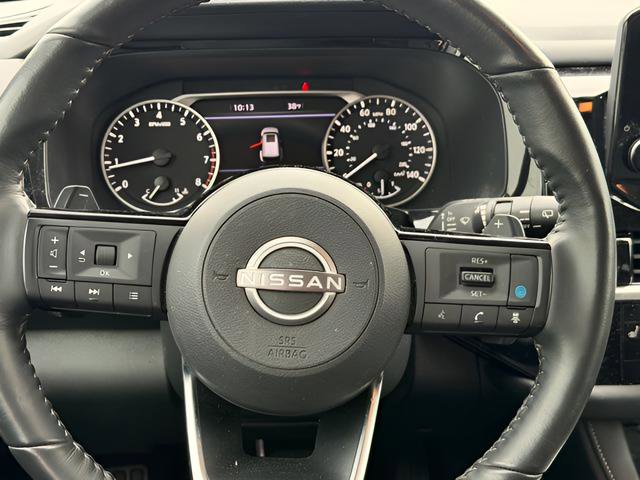 Used 2024 Nissan Pathfinder SL w/ SL Premium Package image 9