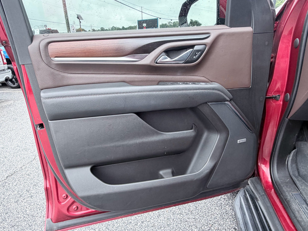 Used 2021 GMC Yukon Denali RWD image 35