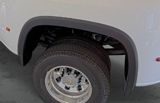New 2026 Chevrolet Silverado 3500 High Country w/ High Country Premium Package AWD/4WD image 9