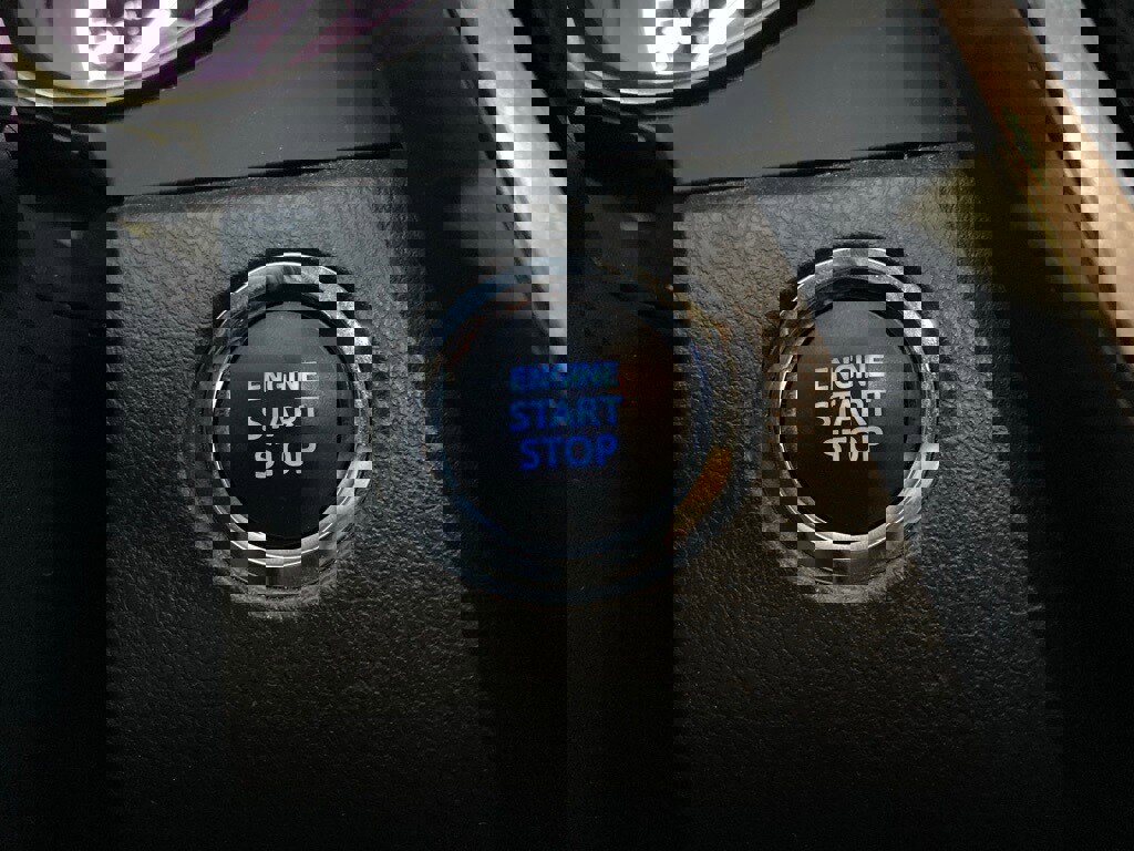 Used 2023 Toyota Camry SE image 20