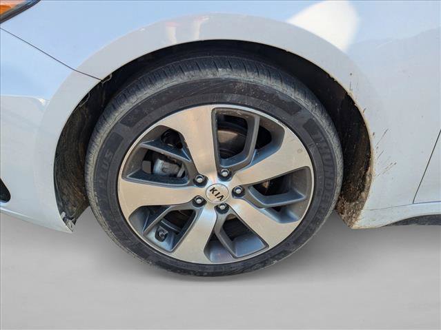 Used 2020 Kia Optima S FWD image 10