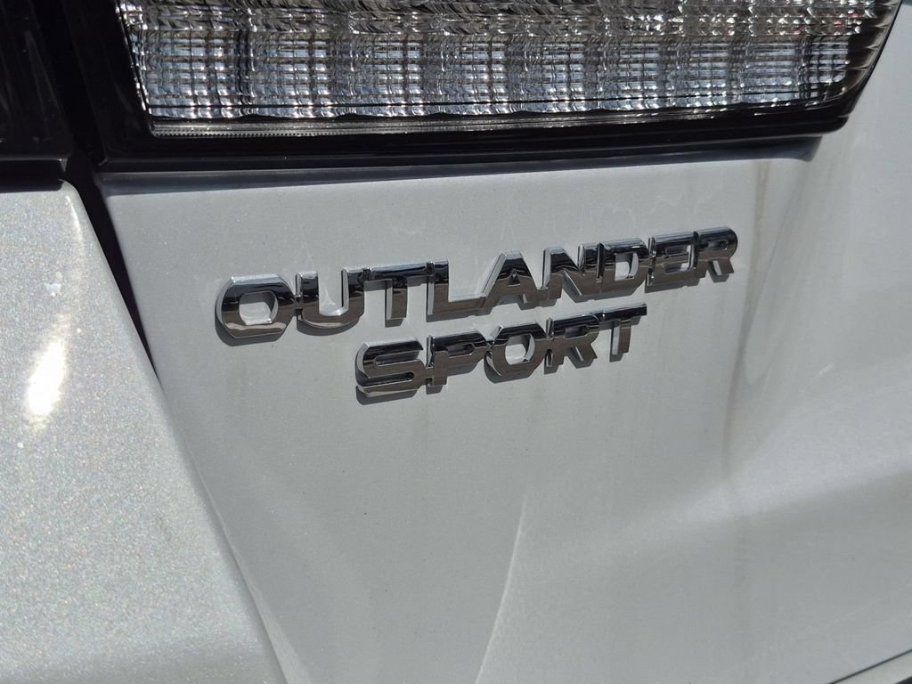 New 2027 Mitsubishi Outlander Sport ES AWD/4WD image 10