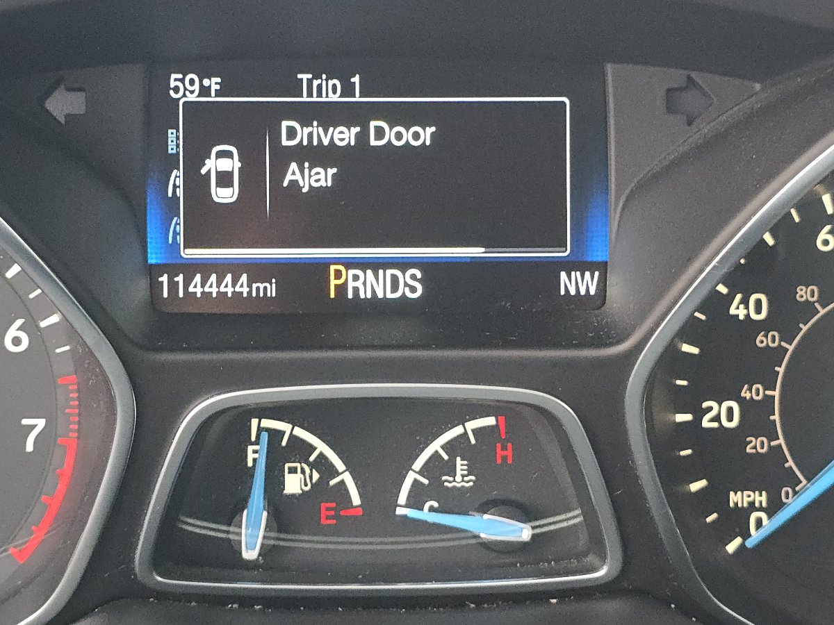 Used 2018 Ford Focus SEL FWD image 28