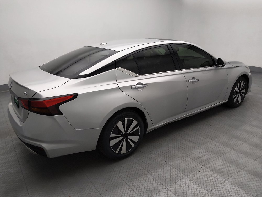 Used 2019 Nissan Altima 2.5 SL FWD image 10