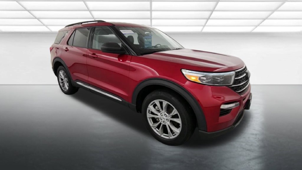 Used 2022 Ford Explorer XLT w/ Equipment Group 202A AWD/4WD image 10