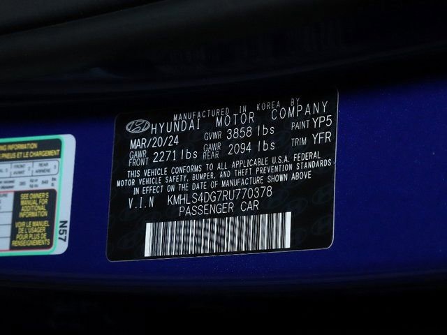 Certified 2024 Hyundai Elantra SEL w/ Convenience Package image 20