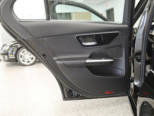 Used 2024 Mercedes-Benz C 300 4MATIC Sedan image 32