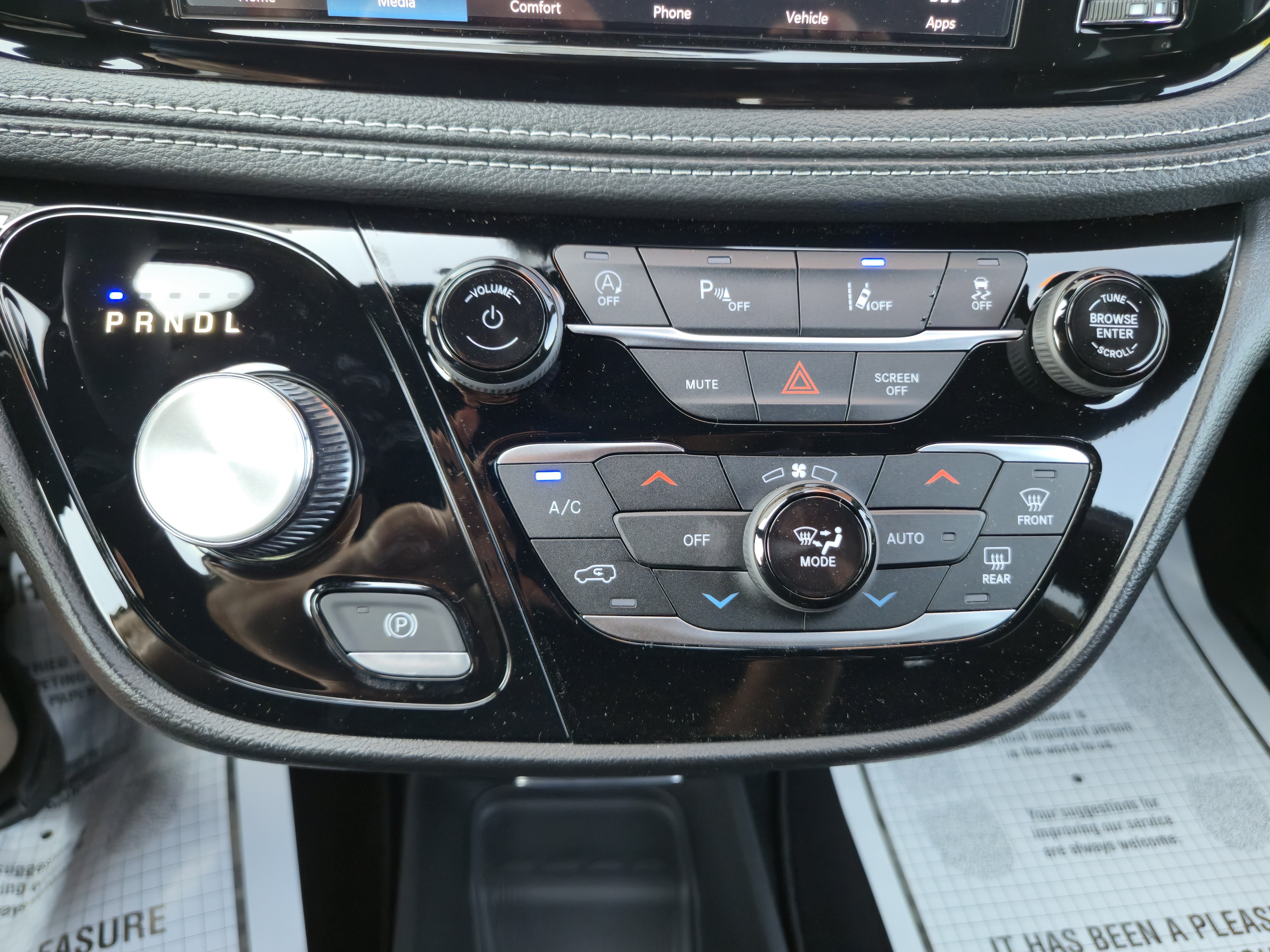 New 2027 Chrysler Pacifica Select FWD image 22