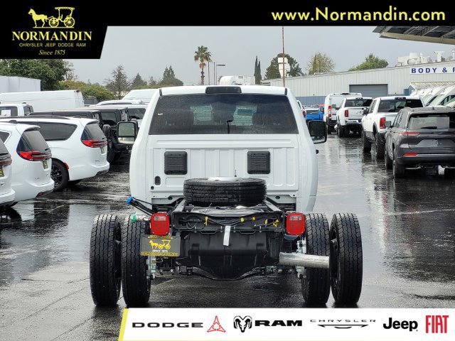New 2026 RAM 5500 Tradesman AWD/4WD image 5